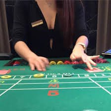 Menu kategori game sportsbook dan kasino kontrol4d di aplikasi mobile